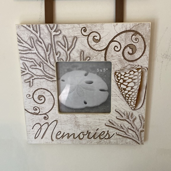 Hanging Beach Vibes Picture Frame - Picture 3 of 3